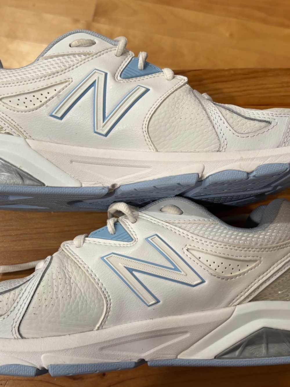 New Balance 857v2 Leather Cross Training Sneakers White Blue Size 10